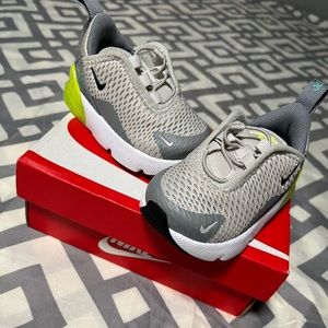Gray & Neon Airmax 270